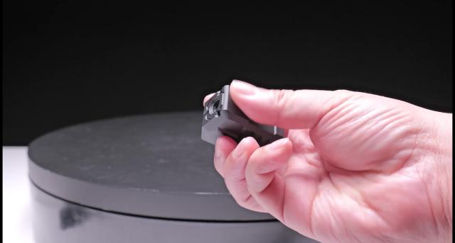 Kompenzátor formában villog: itt az Acetech Quadra tracer