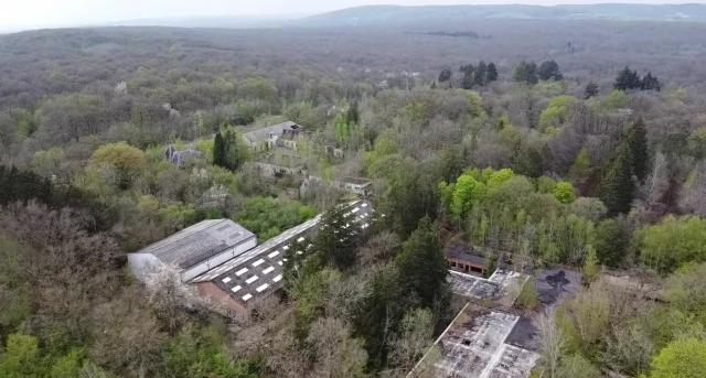 48 órás mesterlövész túlélés egy elhagyatott gyárban