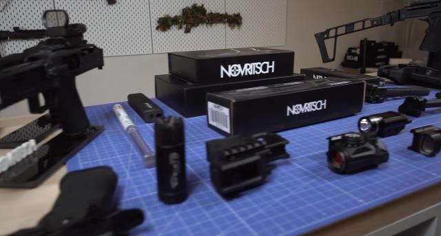 Sidearmtól a DMR-ig: az SSP5 carbon kit négy arca