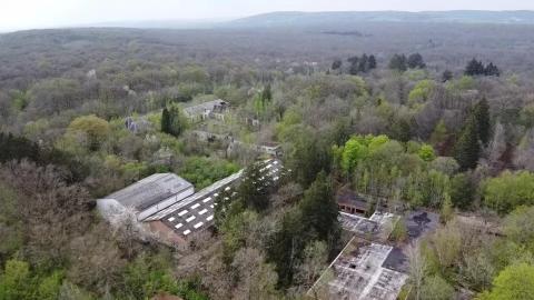 48 órás mesterlövész túlélés egy elhagyatott gyárban